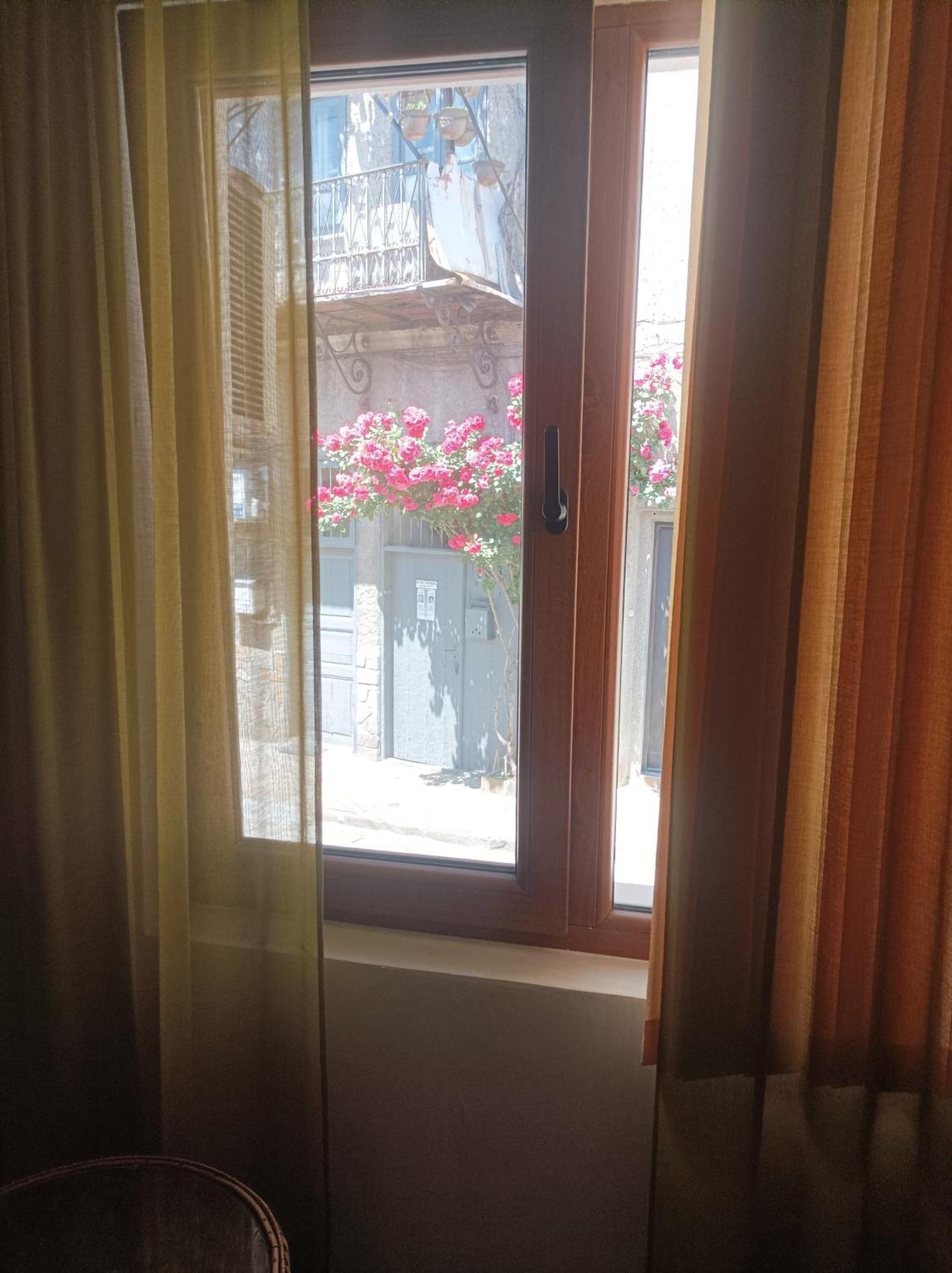 Cosy Apartments And Spectacular Rooms Fotiadis Veliko Tŭrnovo Exterior foto